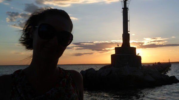 Елена Дерека