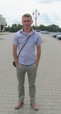 Александр Головач