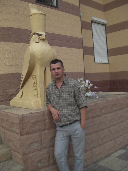 Александр Шарков