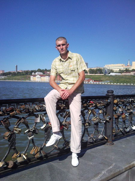 Владимир Хазов