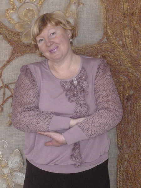 Людмила Попова