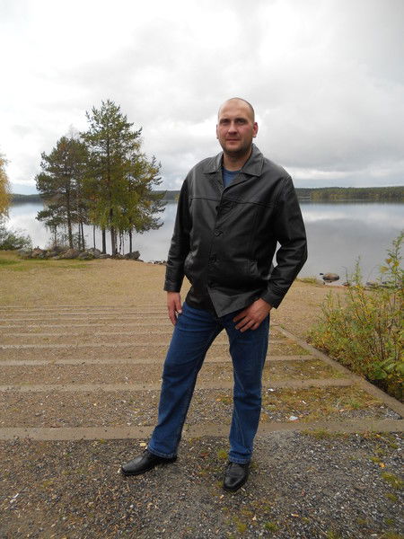 Алексей Воронов