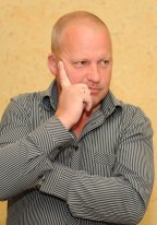 Дмитрий Серов