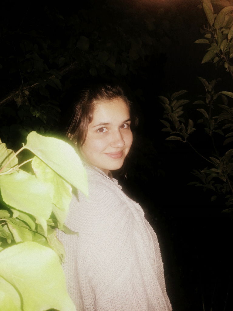 Полина Азарова