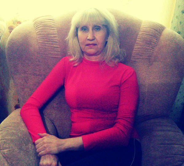 Елена Гомозова