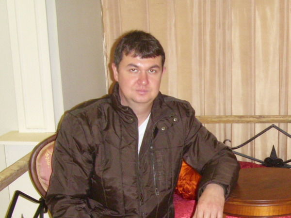 Евгений Попов