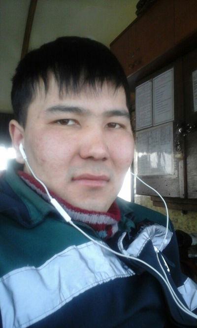 Нурлан Есжанов