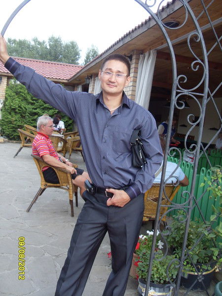 Жемчужин Бабаев