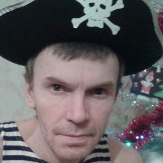 Андрей Русов