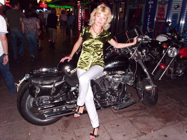 Лариса Петерс