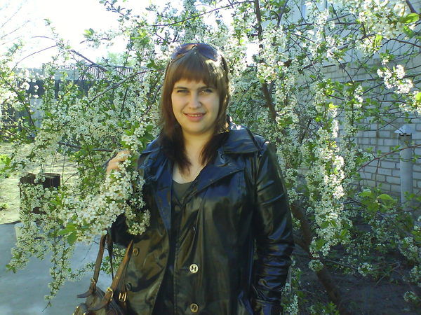 Анна Волощук