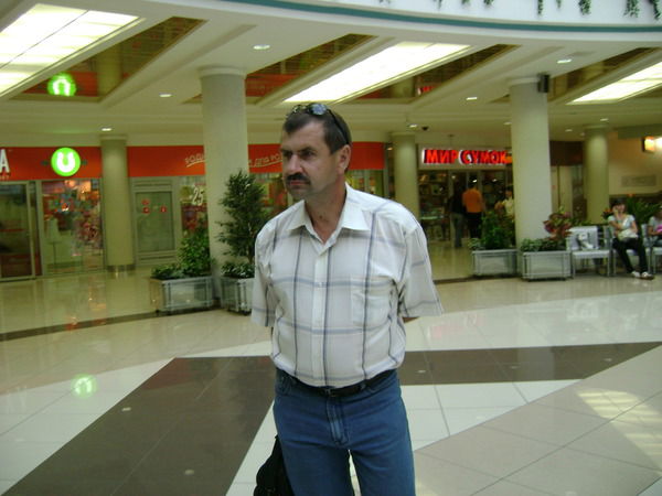 Михаил Корениха