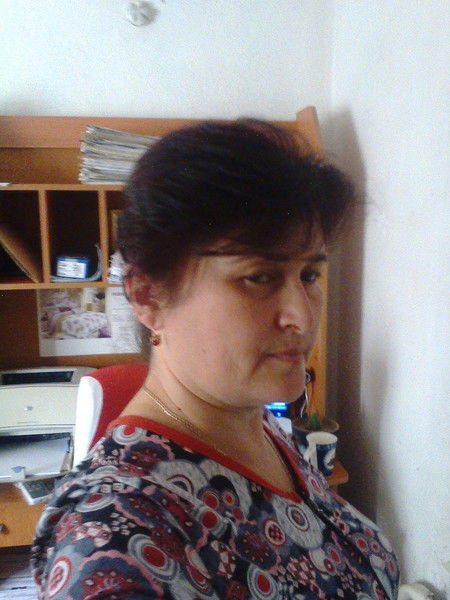 Комила Холикова