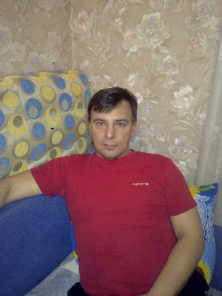 Эдуард Безруков