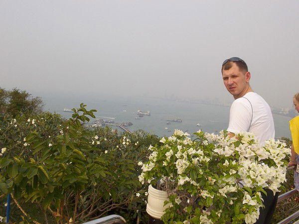 Андрей Долгов