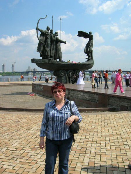 Елена Парамонова