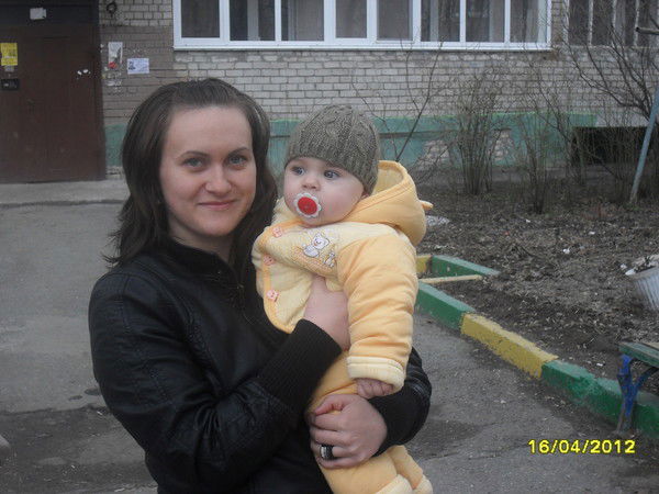 Алёна Петровец