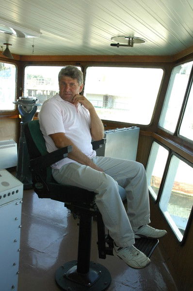 Николай Каракулов