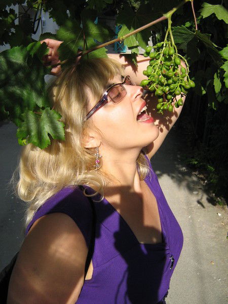 Джулия Некст