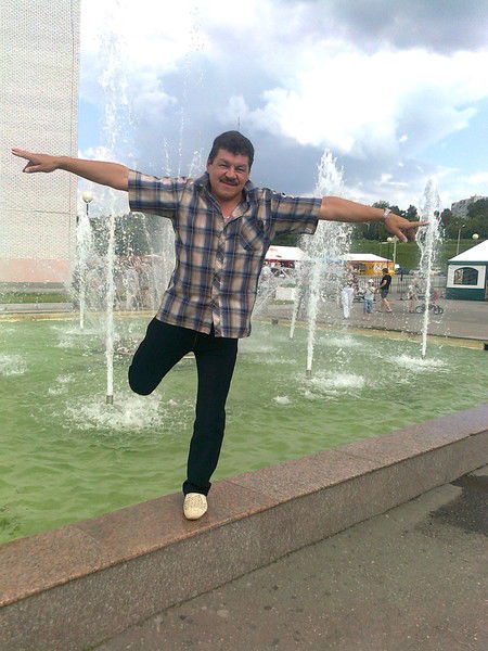 Анатолий Гурьев