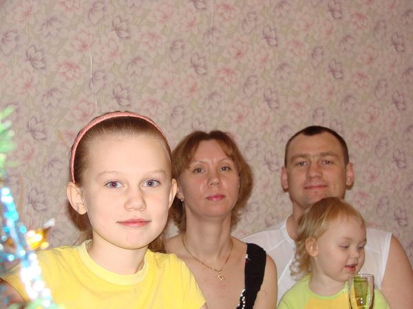 Неизвестно Неизвестно