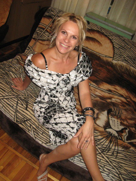 Оля Нечитайло