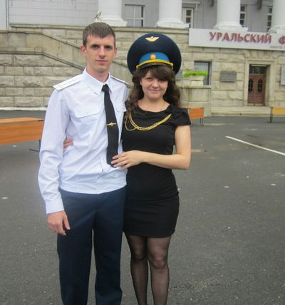 Лена Маковей