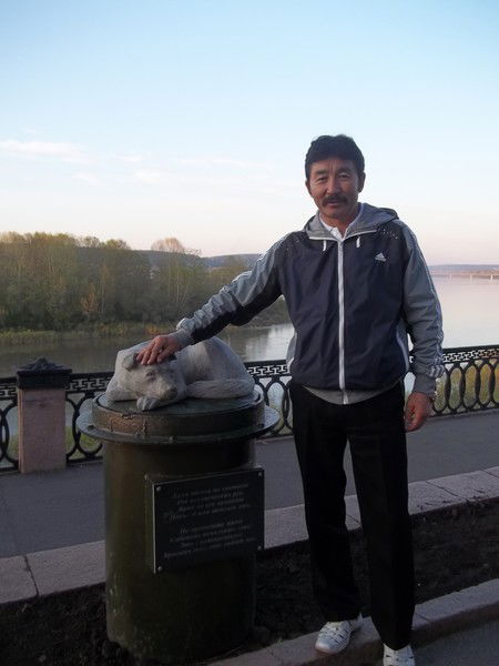 Геннадий Ядагаев