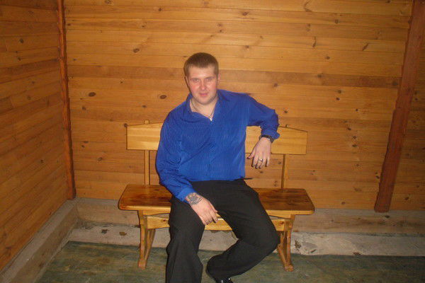 Дмитрий Белый