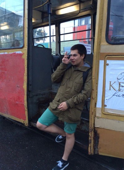 Володя Яблочный