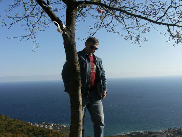 Анатолий Жуков