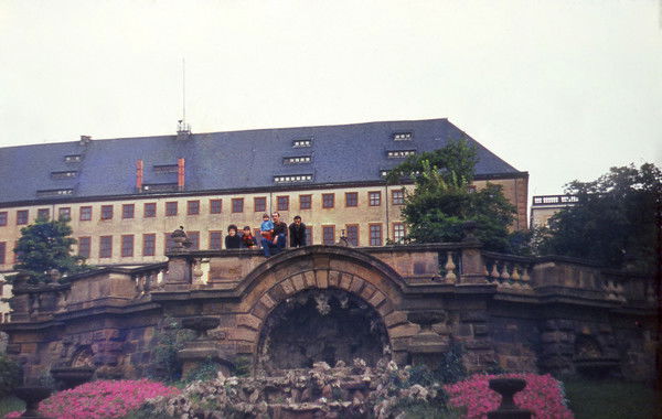 Владимир Саркисов