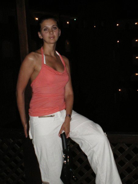 Неизвестно Неизвестно