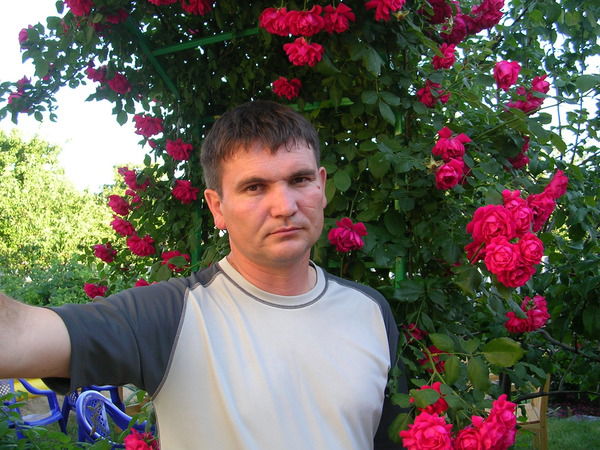 Виктор Староверов