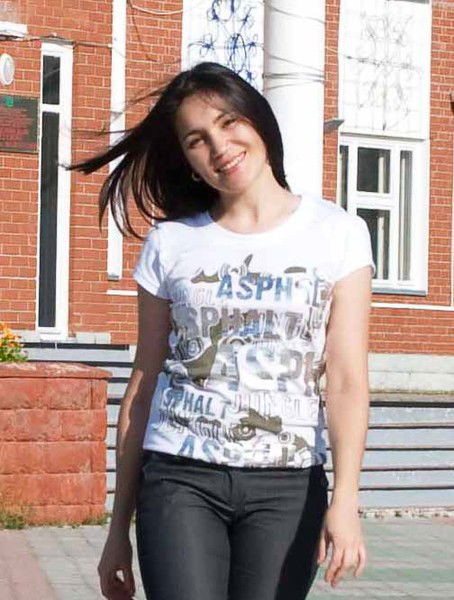 Елена Николаенко