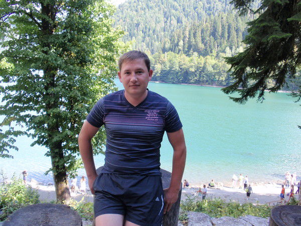 Денис Иванов