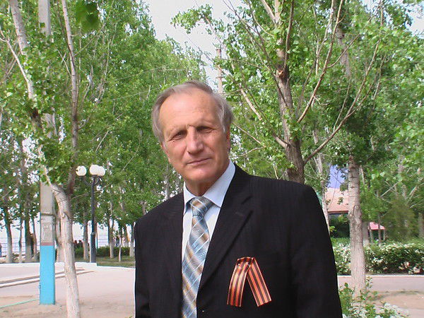 Борис Рыбников