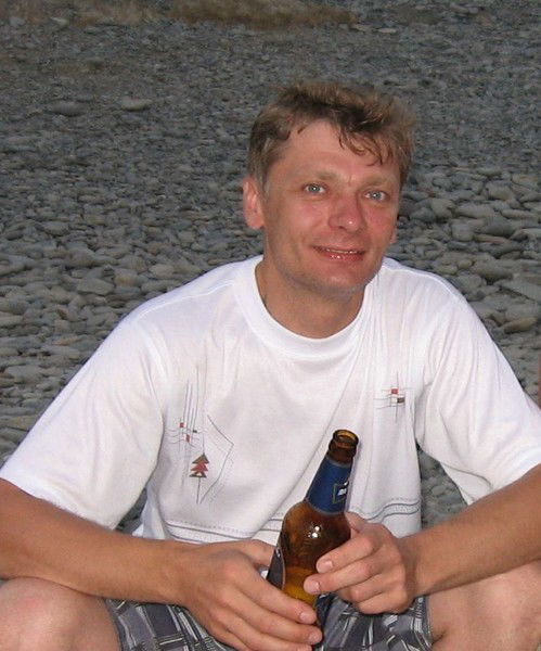 Юрий Стрельников