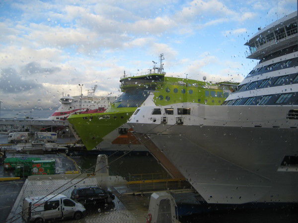 Адмирал Ххх