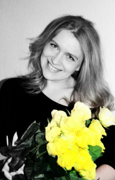 Елена Михайлова