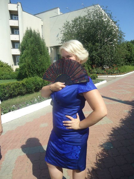 Анюта Ишханова