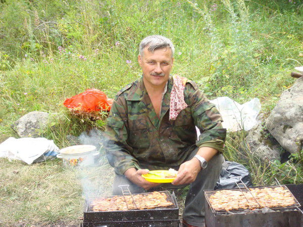 Валентин Ледовских