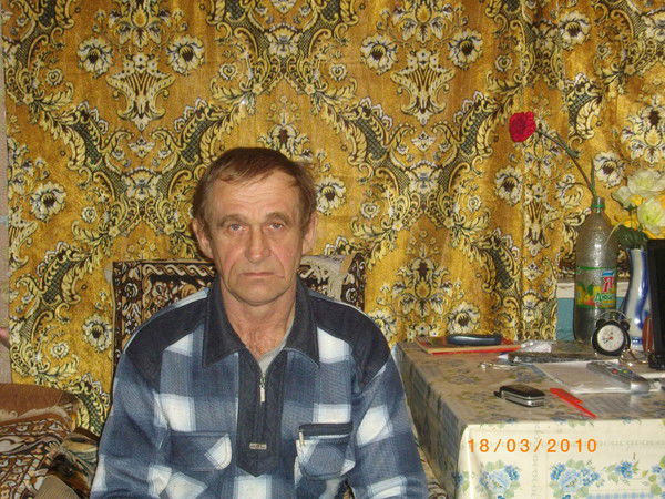 Толя Цветков