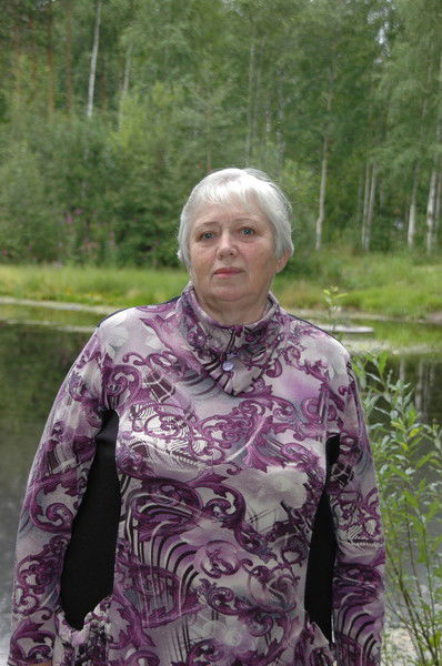 Александра Попова