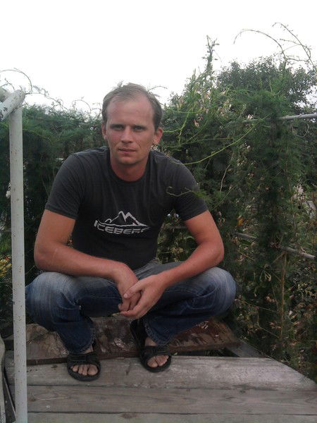 Дмитрий Сержанов