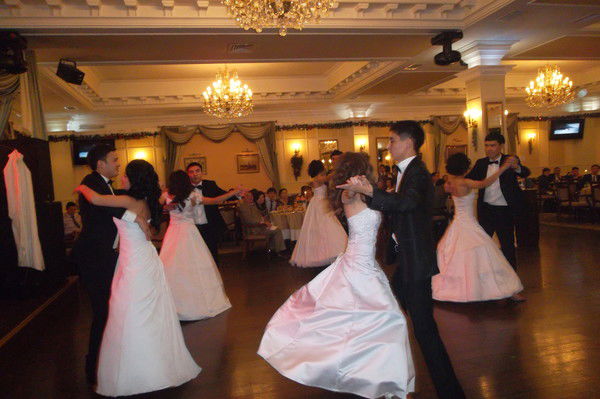 Динара Тостикбаева