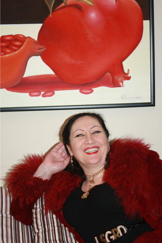 Приветливая Незнакомка