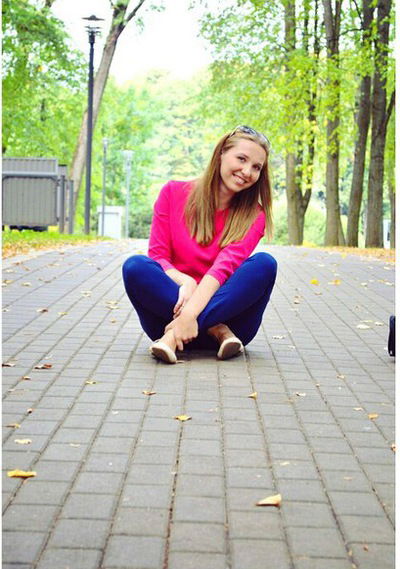 Лена Молодцова