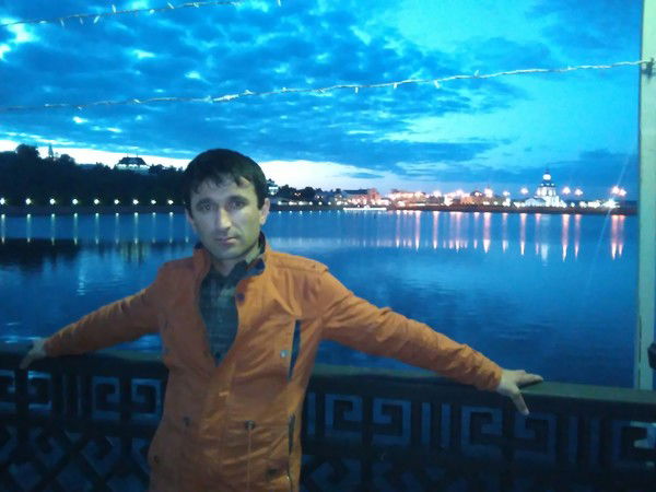 Зафар Миронов