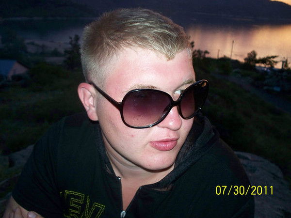 Антон Курячий